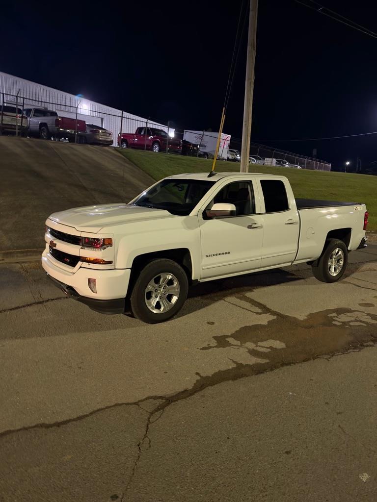 Chevrolet Silverado 1500 LT Double Cab 4WD 2018