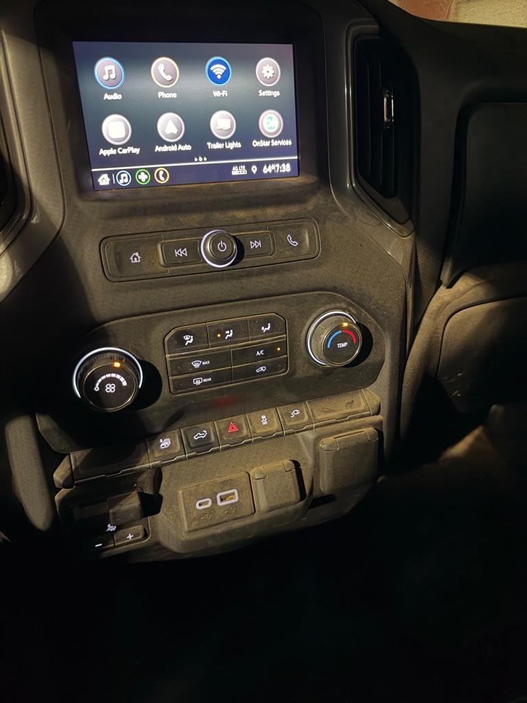 Chevrolet Silverado 2500HD Custom Crew Cab Long Box 4WD 2022