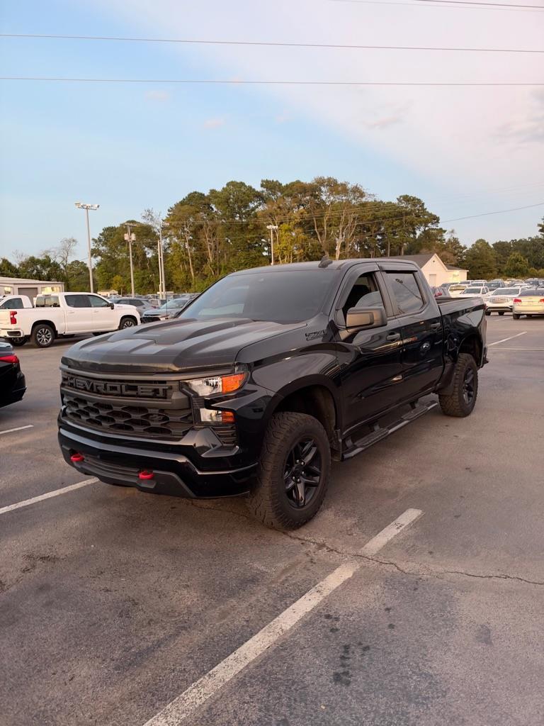 Chevrolet Silverado 1500 Trail Boss Custom Crew Cab 4WD 2022