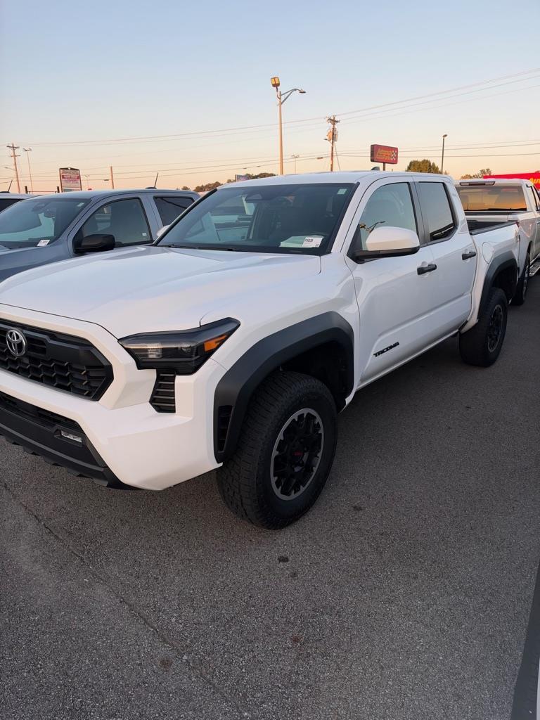 Toyota Tacoma TRD Sport Double Cab 4WD 2024