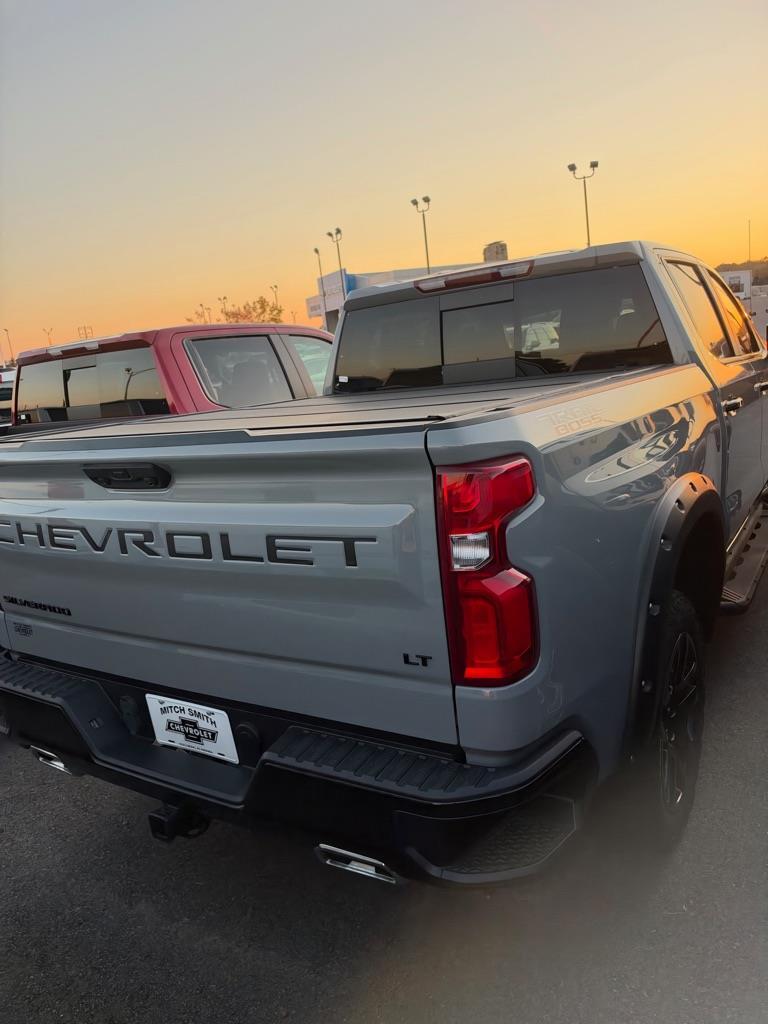 Chevrolet Silverado 1500 Trail Boss LT Crew Cab 4WD 2024