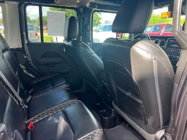 Jeep Wrangler Unlimited Sahara 2021