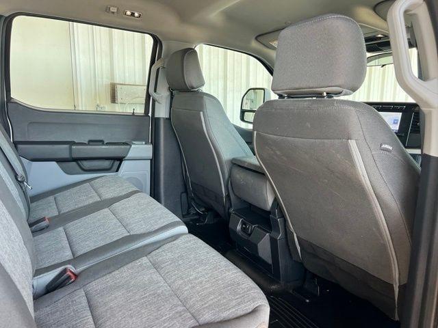 Ford F-350 SD XL Crew Cab Long Bed 4WD 2024