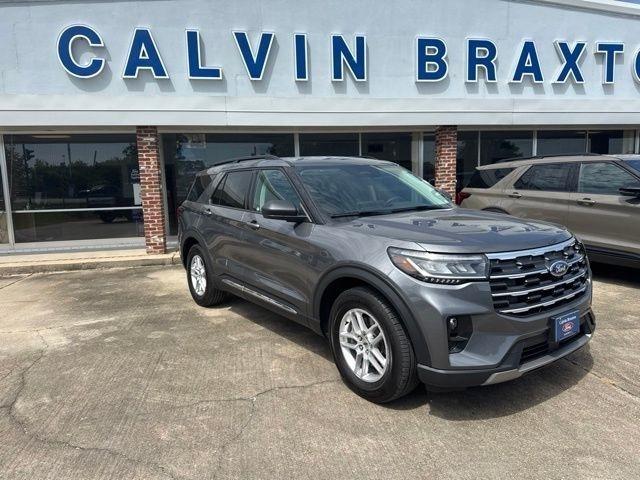 Ford Explorer Active 2025