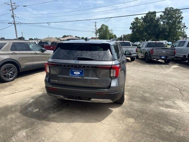 Ford Explorer Active 2025