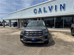 2025 Ford Explorer 