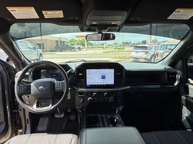 Ford F-150 STX SuperCrew 4WD 2024