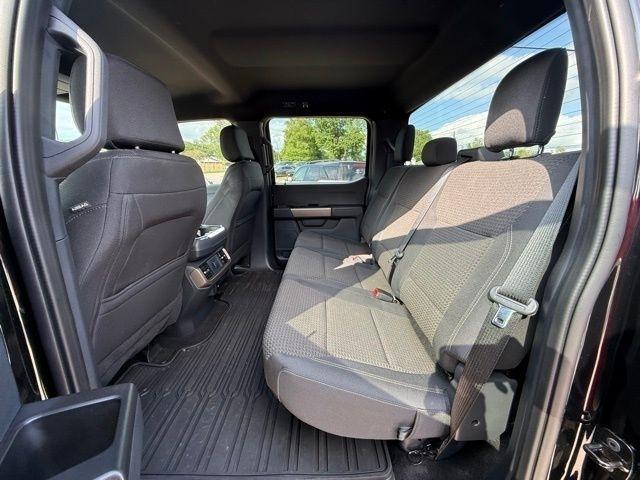 Ford F-150 STX SuperCrew 4WD 2024