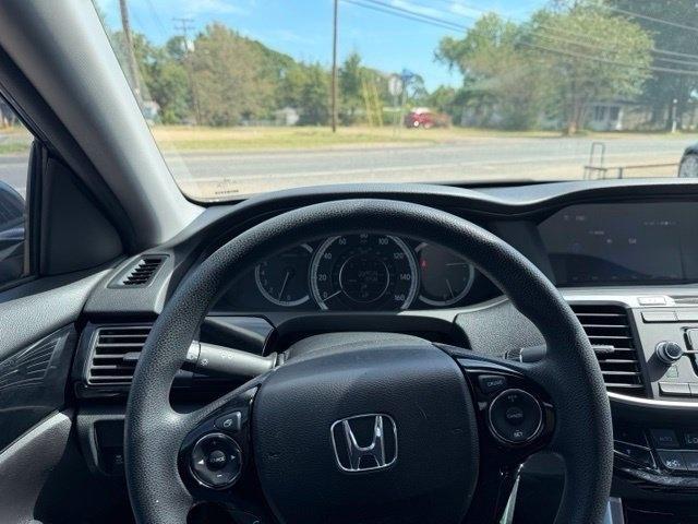 Honda Accord LX Sedan CVT 2016