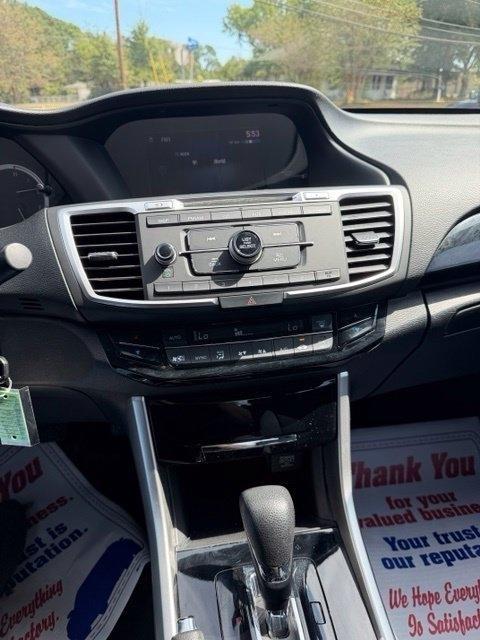 Honda Accord LX Sedan CVT 2016