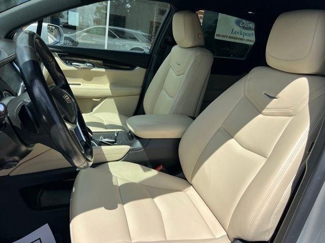 Cadillac XT5 Base 2019