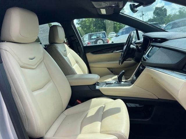 Cadillac XT5 Base 2019