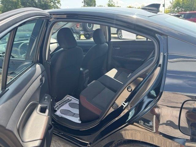 Nissan Versa SR 2025