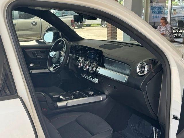 Mercedes-Benz EQB EQB300 4MATIC 2023