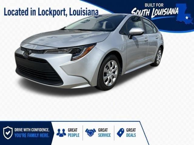 Toyota Corolla LE 2024