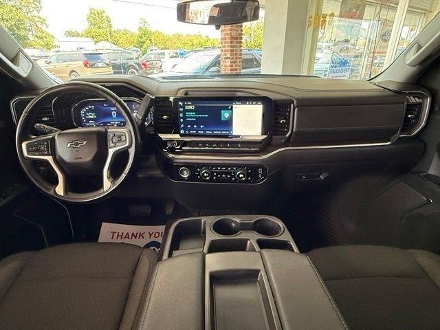 Chevrolet Silverado 1500 RST Crew Cab 4WD 2024