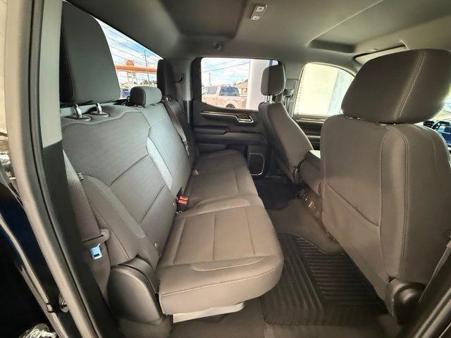 Chevrolet Silverado 1500 RST Crew Cab 4WD 2024