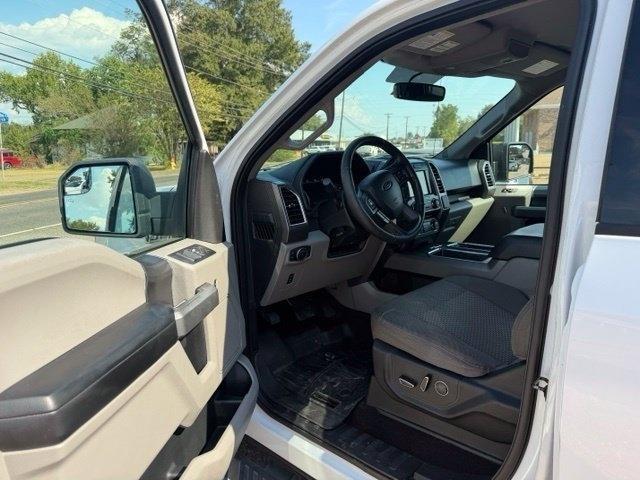 Ford F-150 XL SuperCrew 5.5-ft. Bed 2WD 2015