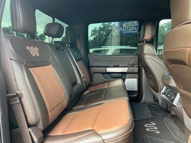 Ford F-350 SD XL Crew Cab Long Bed DRW 4WD 2023