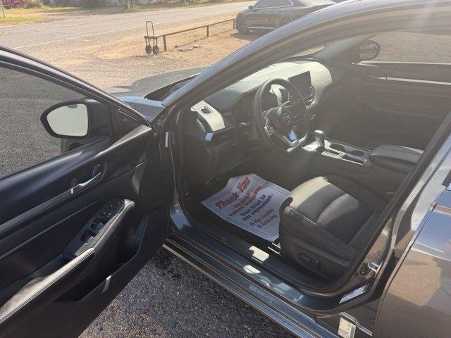Nissan Altima 2.5 SV 2022