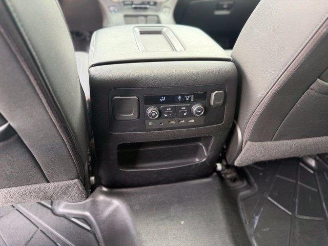 GMC Yukon SLT 2WD 2018