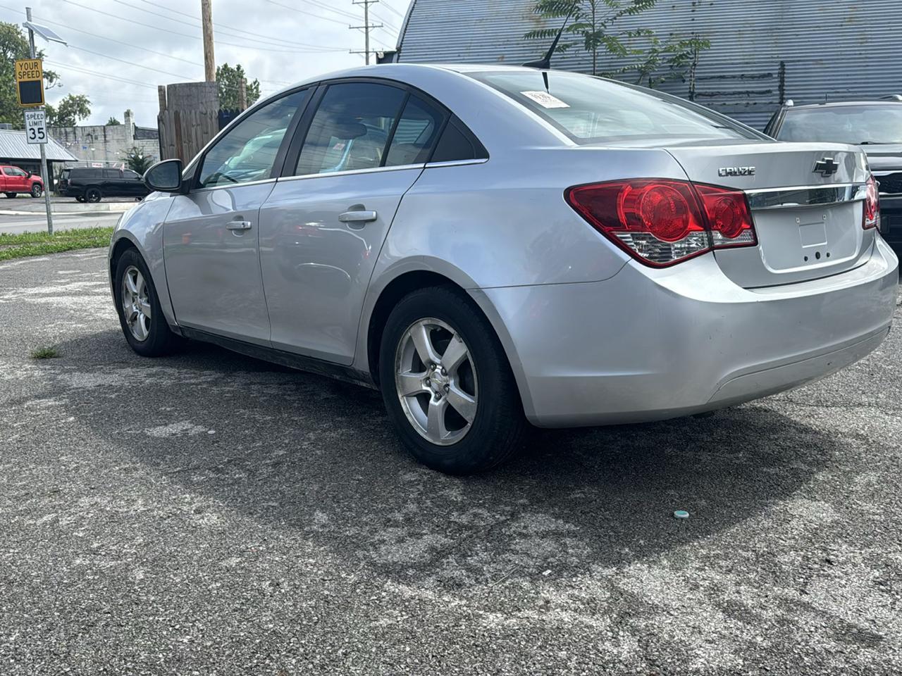 Chevrolet Cruze  2014