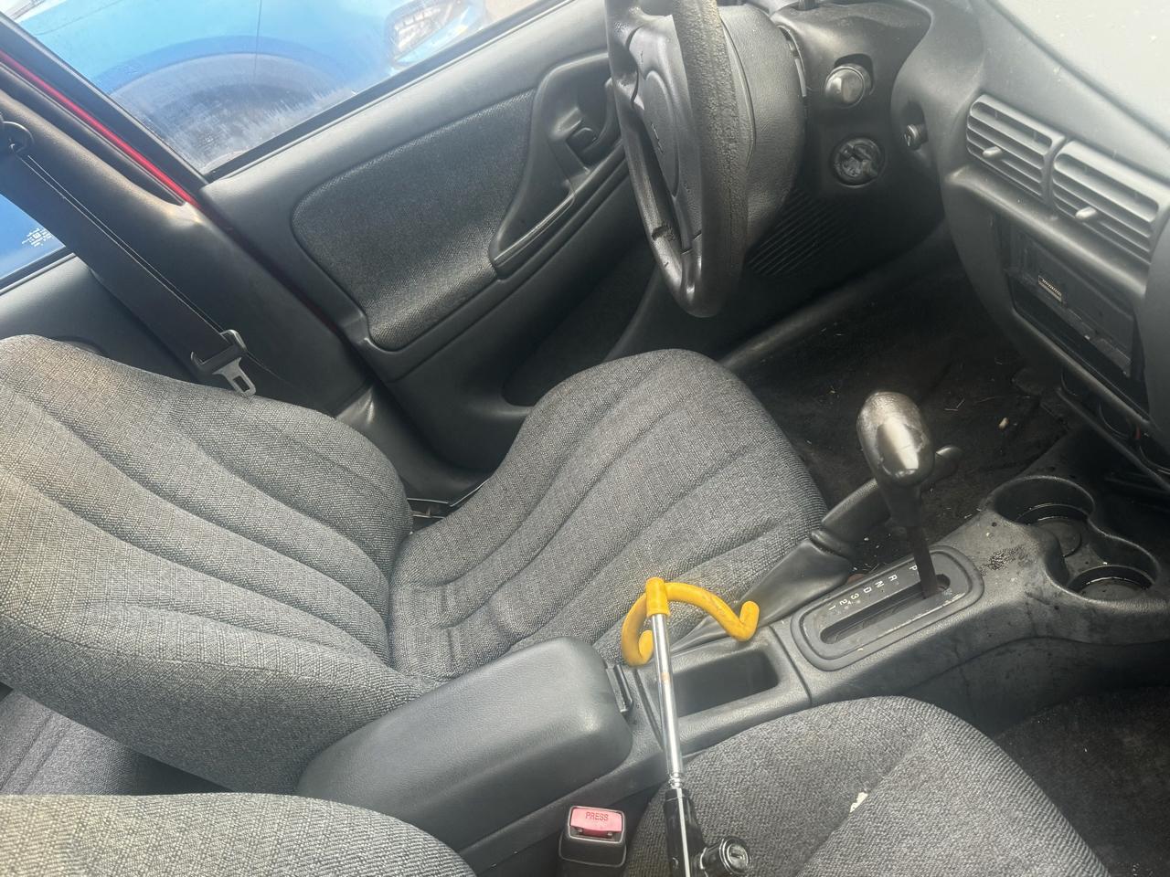 Chevrolet Cavalier Sedan 2004