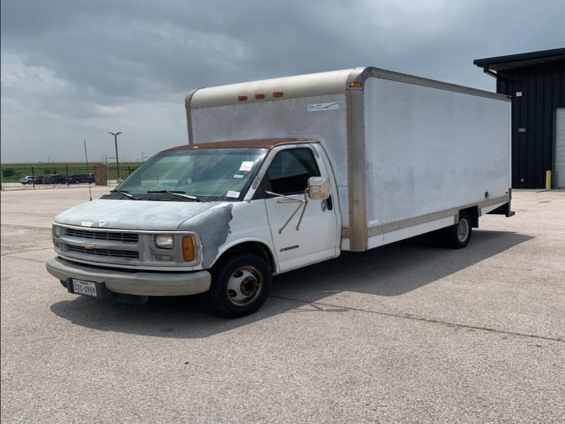 2000 Chevrolet Express G3500
