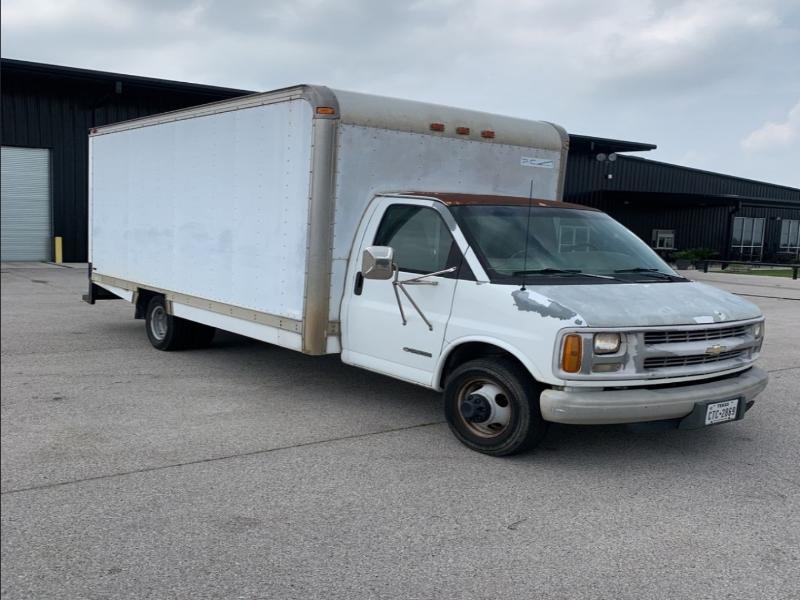 Chevrolet Express G3500 2000
