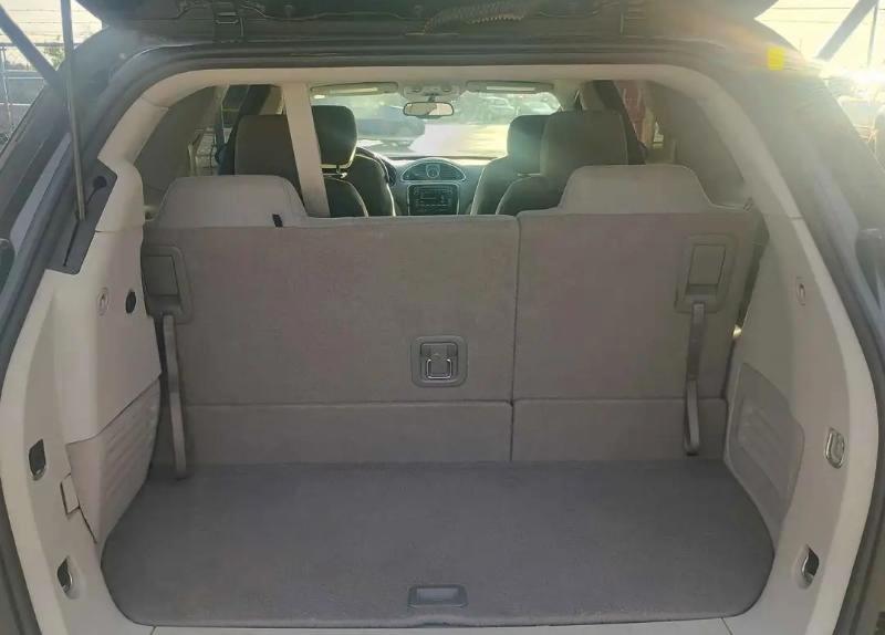 Buick Enclave Convenience FWD 2017