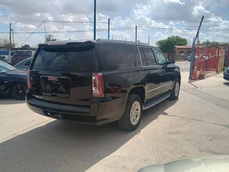 GMC Yukon XL SLE 1/2 Ton 2WD 2015