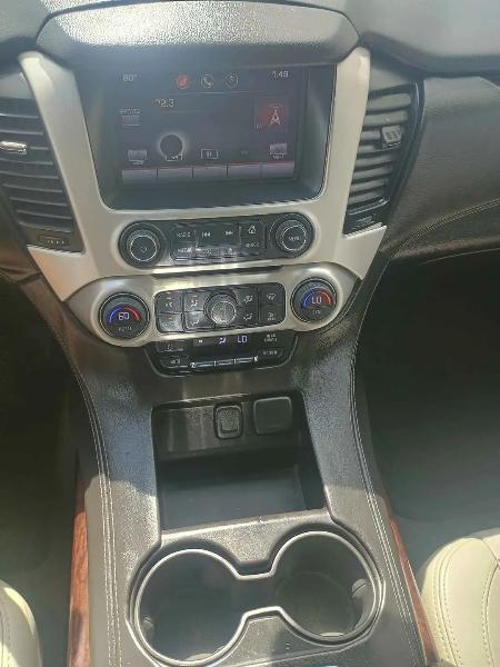 GMC Yukon XL SLE 1/2 Ton 2WD 2015
