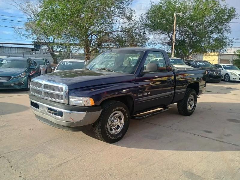 Dodge Ram 1500 WS Reg. Cab Short Bed 2WD 1999