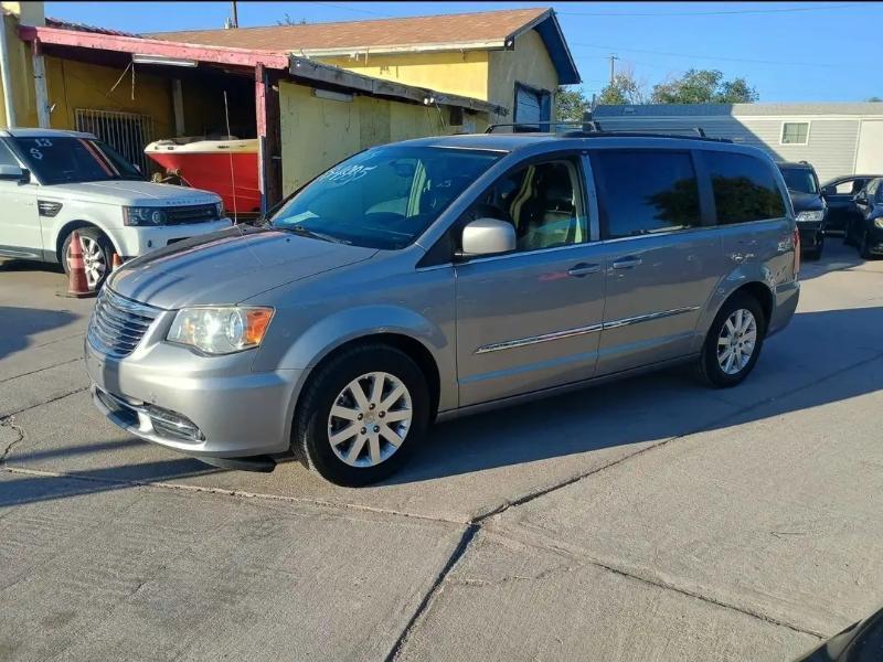 Chrysler Town & Country Touring 2015