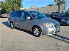 2015 Chrysler Town & Country 