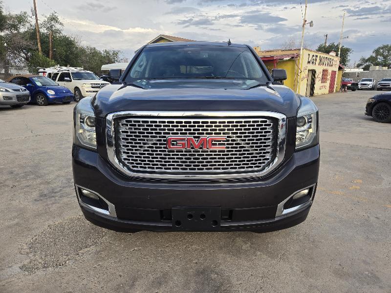 GMC Yukon Denali 4WD 2015