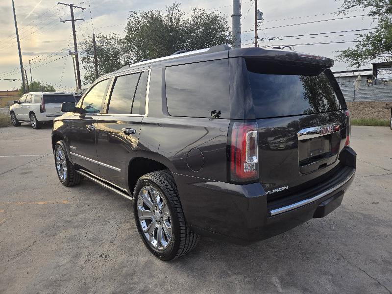 GMC Yukon Denali 4WD 2015