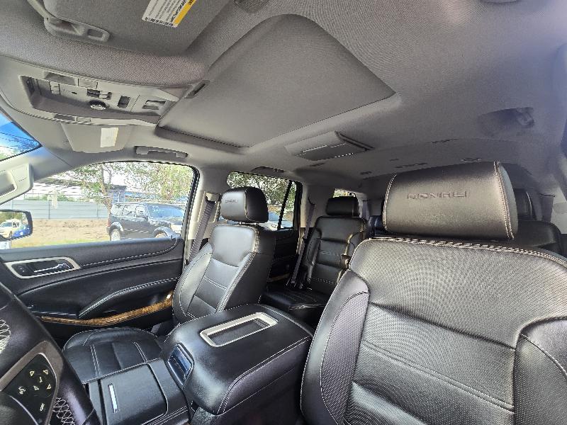 GMC Yukon Denali 4WD 2015