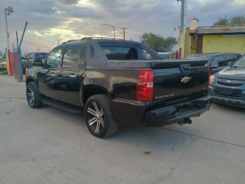 Chevrolet Avalanche LT1 4WD 2008