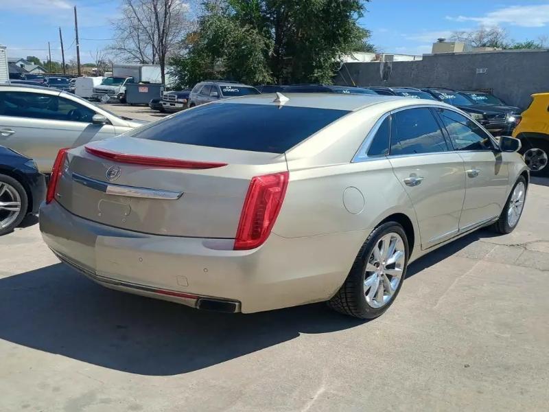 Cadillac XTS Luxury FWD 2014