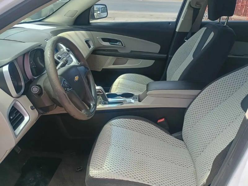 Chevrolet Equinox LS 2WD 2011