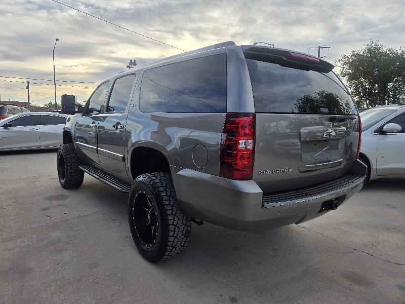 Chevrolet Suburban LS 1500 4WD 2008