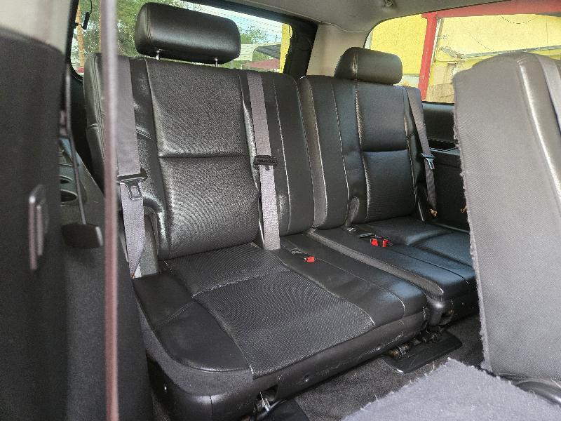 Chevrolet Suburban LS 1500 4WD 2008