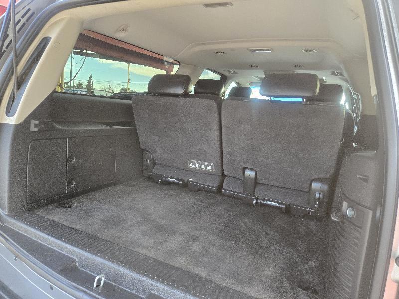Chevrolet Suburban LS 1500 4WD 2008