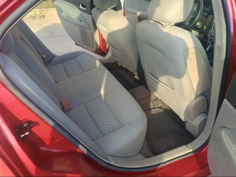 Ford Fusion SE 2010