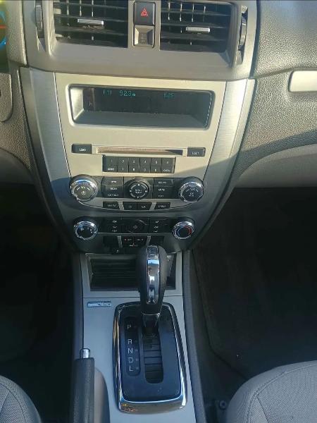 Ford Fusion SE 2010