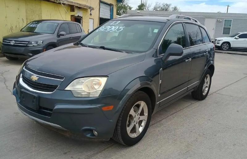 Chevrolet Captiva Sport 1LT FWD 2013
