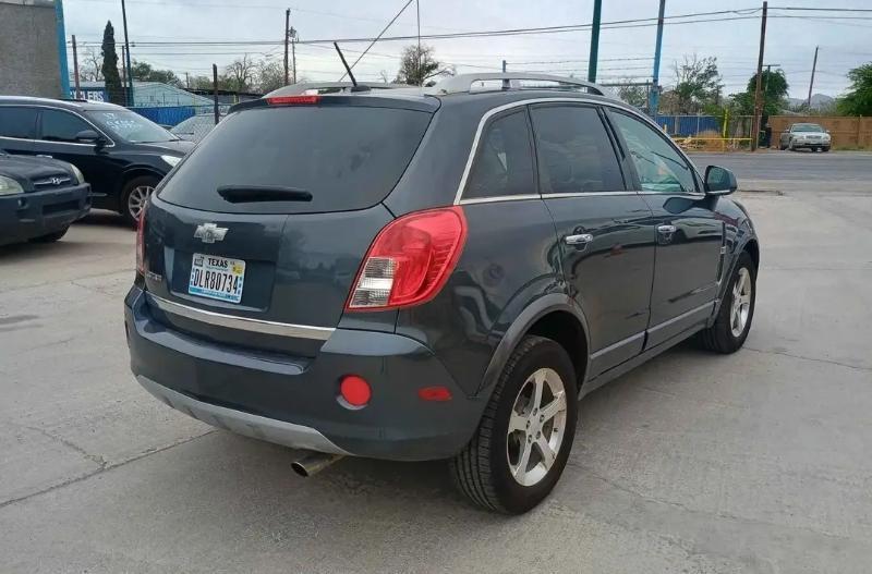 Chevrolet Captiva Sport 1LT FWD 2013