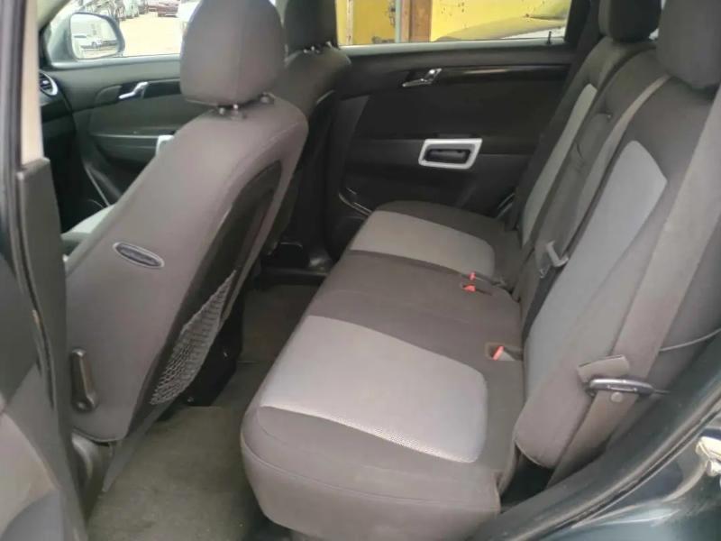 Chevrolet Captiva Sport 1LT FWD 2013