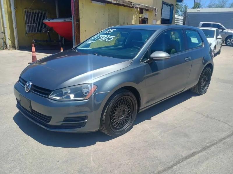 Volkswagen Golf TSI S 5M 2015